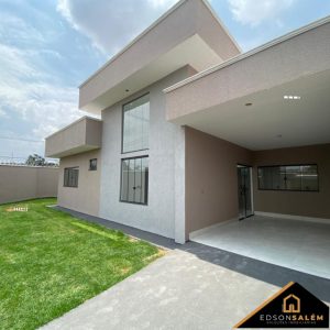 Linda Casa de Esquina no setor Colina Azul(Próximo ao Colégio Militar)