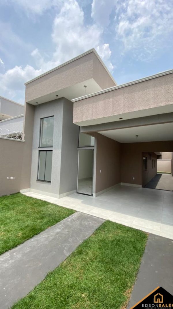 Linda casa no setor Colina Azul(Próximo ao Colégio Militar) - Image 2