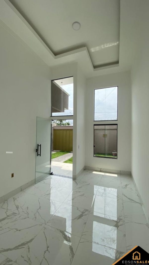 Linda casa no setor Colina Azul(Próximo ao Colégio Militar) - Image 4