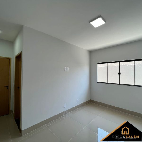 Linda Casa  3 Quartos no Jardim Himalaia(Próximo ao setor Garavelo) - Image 8