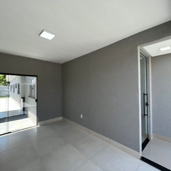 Linda Casa  3 Quartos no Jardim Himalaia(Próximo ao setor Garavelo) - Image 9
