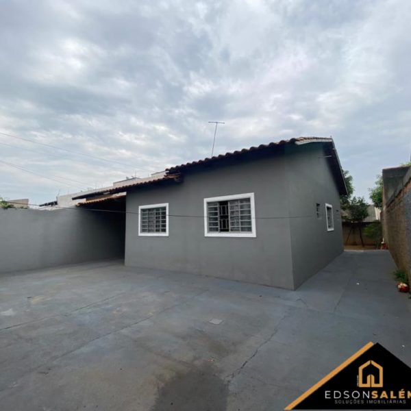 Casa Sozinha no lote - Cond. das Esmeraldas(Goiânia ) - Image 2