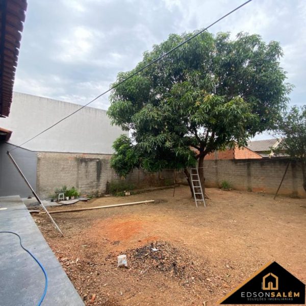 Casa Sozinha no lote - Cond. das Esmeraldas(Goiânia ) - Image 11
