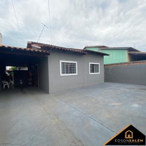 Casa Sozinha no lote - Cond. das Esmeraldas(Goiânia )